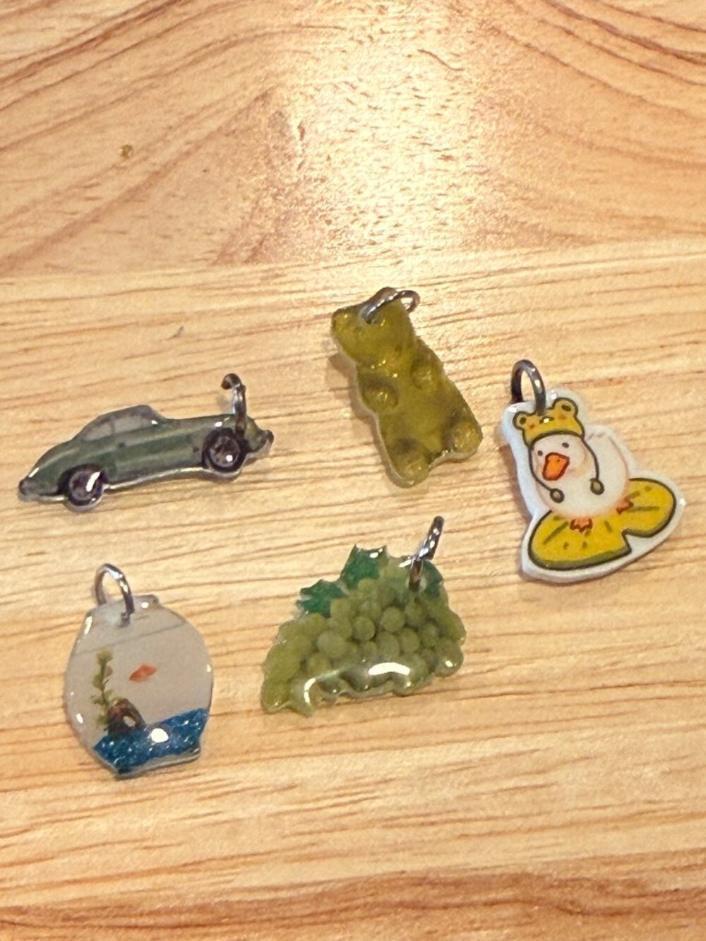 Kawaii Y2K Mini Charms — Vintage Car, Gummy Bear, Fish Bowl, Grapes & Duck